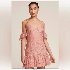 BB‎ Dakota- Lace Cold Shoulder Open Back Dress Size 8 Misty Rose Fairycore Boho